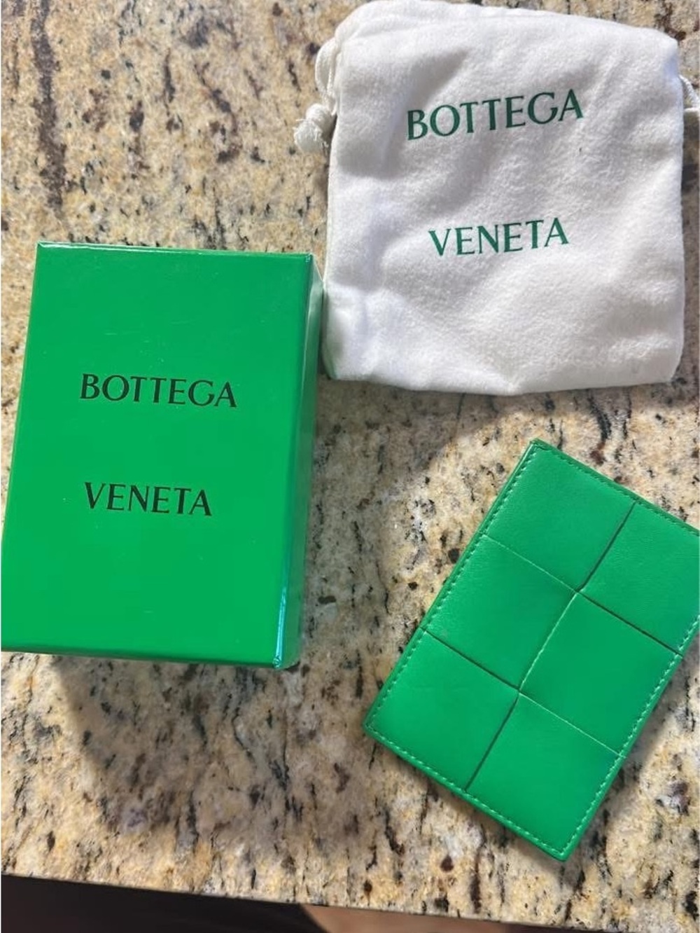 Bottega Veneta Vibrant Green Intrecciato Leather Card Sleeve